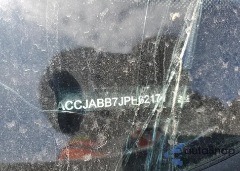 2018 Jeep Renegade Latitude z USA, uszkodzony, nr VIN ZACCJABB7JPH62171